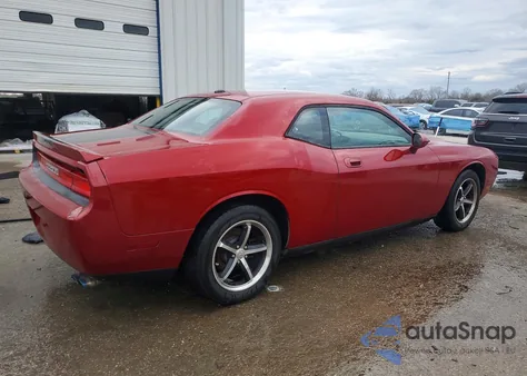 2010 Dodge Challenger Se z USA, uszkodzony, nr VIN 2B3CJ4DVXAH130342